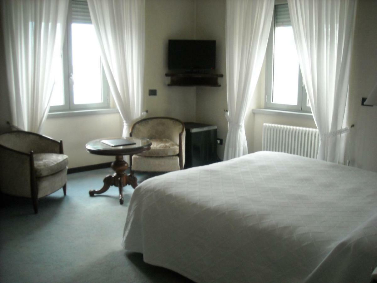 Hotel Metropole Suisse Como Rom bilde